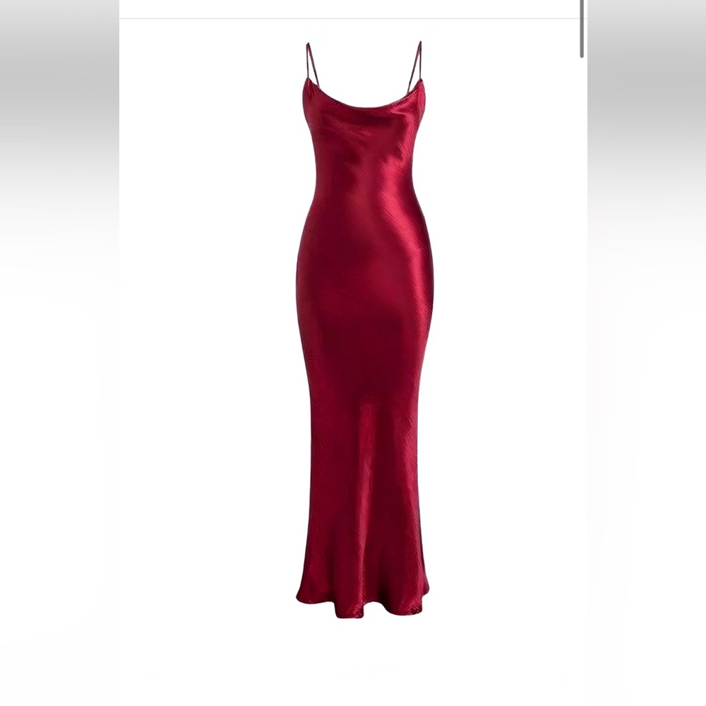 ALLURE BEVERLY HILLS Elegant Red Satin Dress
